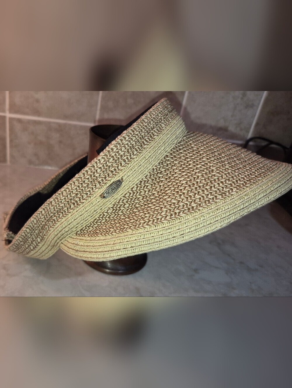 Scala Womans Straw Visor Hat One Size Adjustable natural lightweight handcrafted